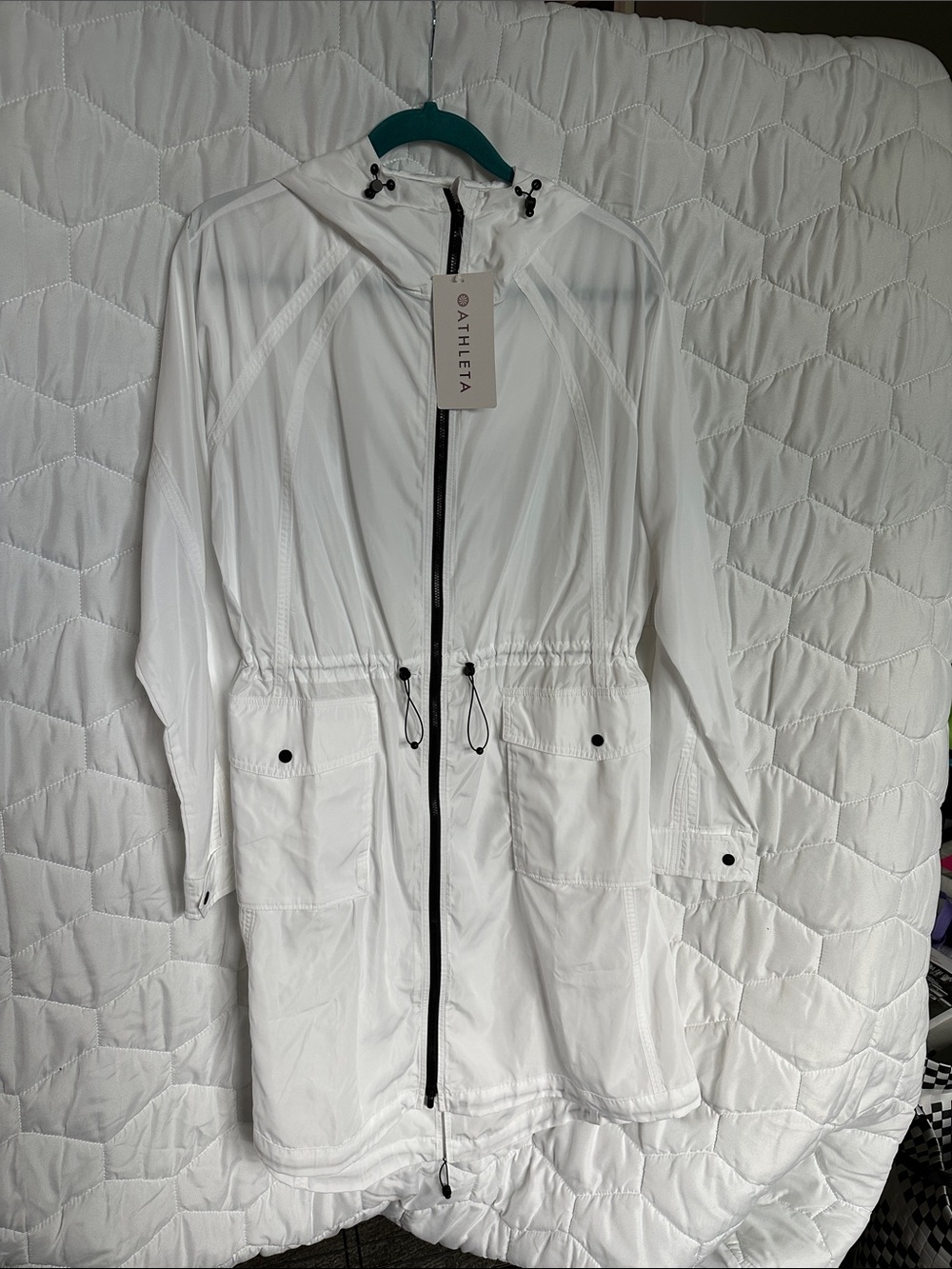 Athleta White Hooded Lightweight Everyday Anorak